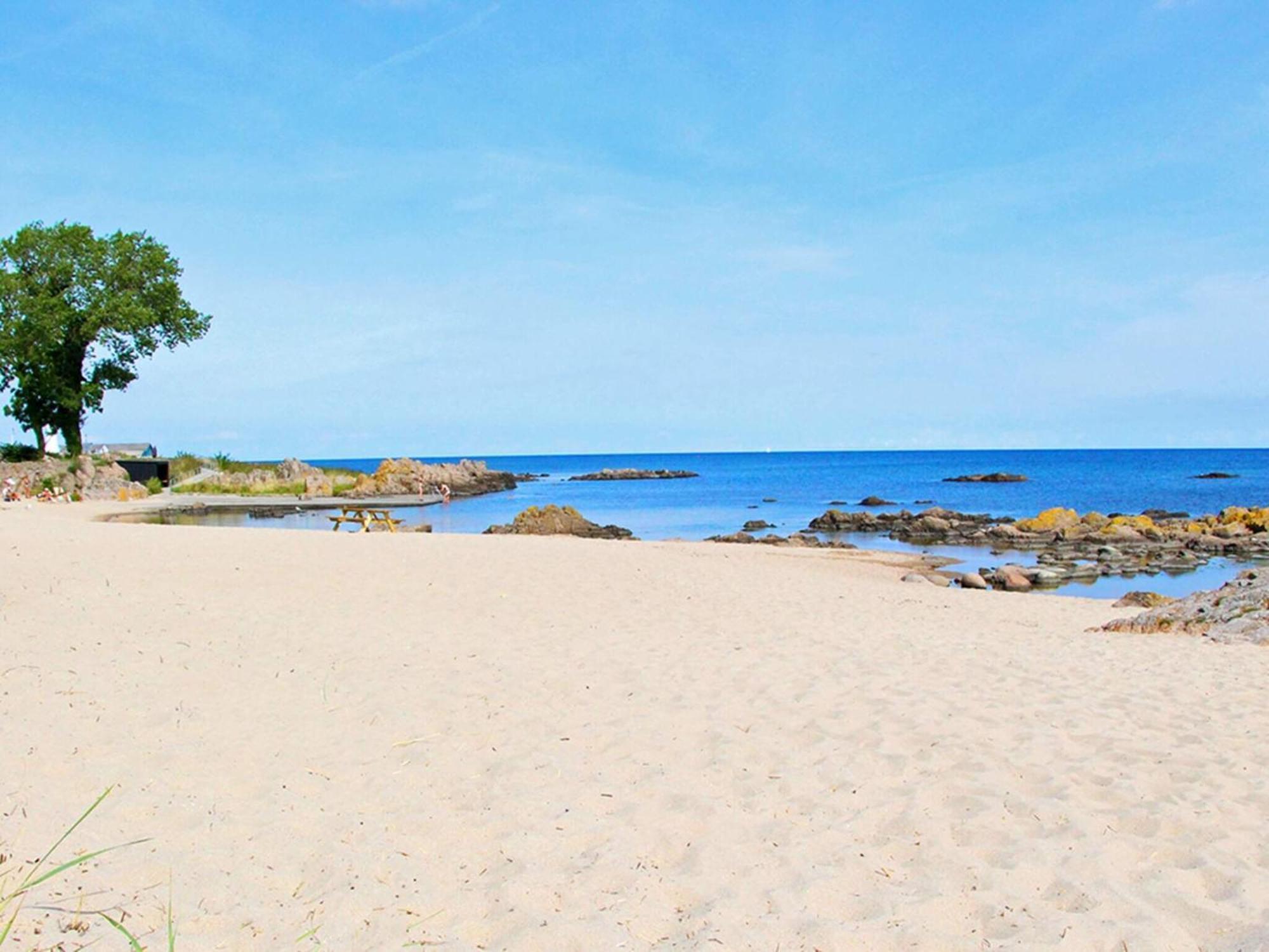 4 Person Holiday Home In Allinge Ngoại thất bức ảnh